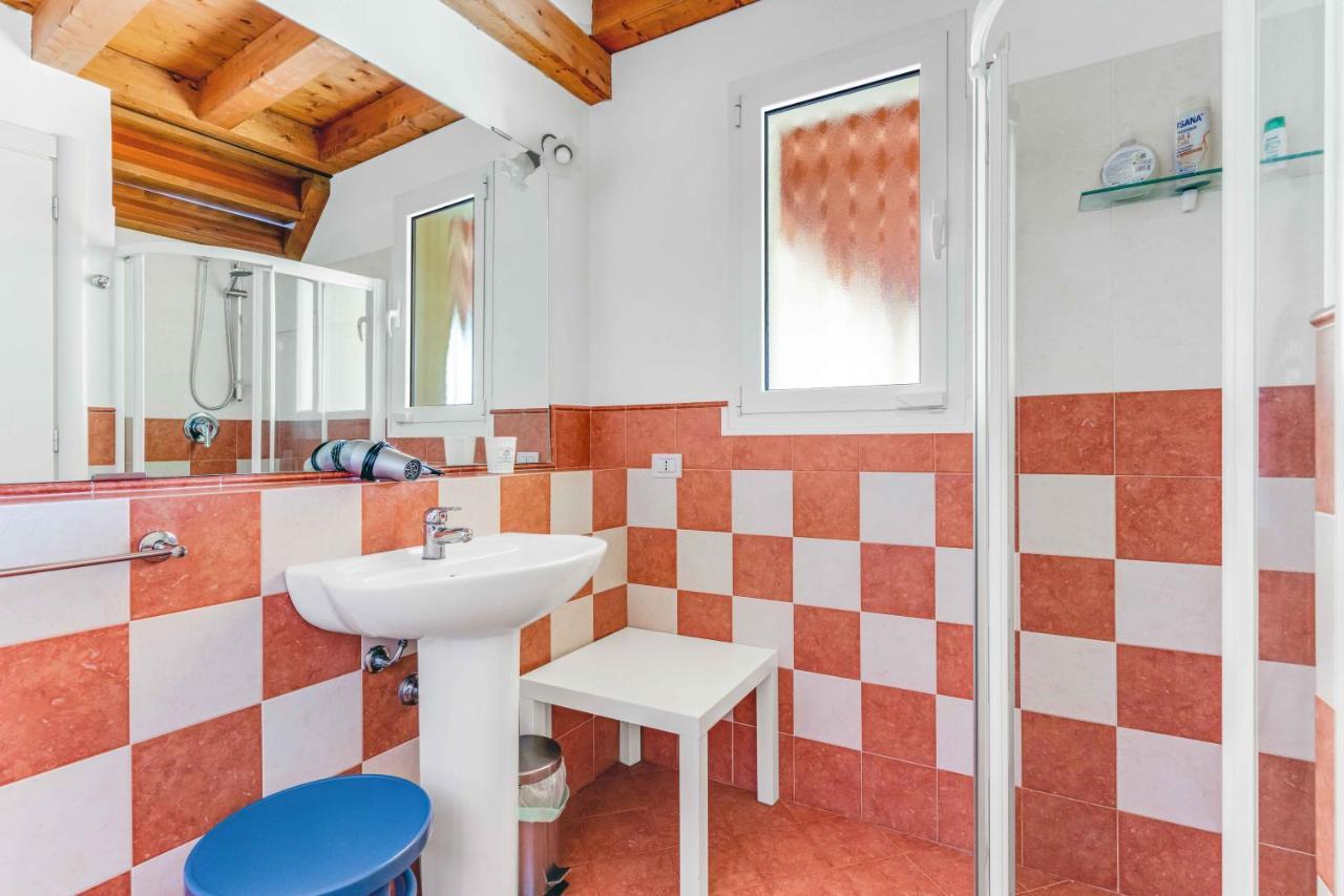 Piscina Panoramica - La Casa Volante Villa Soiano del Lago Kültér fotó